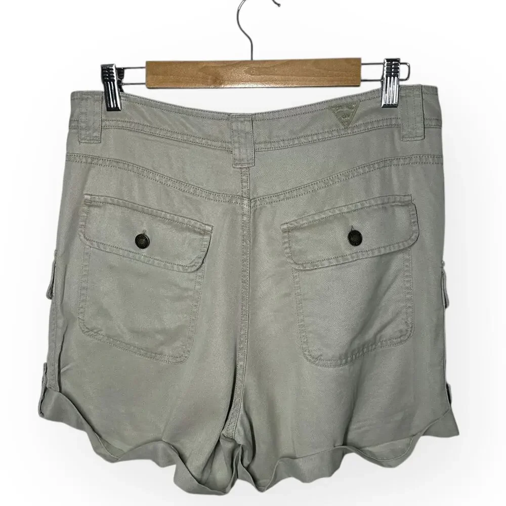 New GUESS Iris Cargo Cuffed Shorts Utility Light Green Baggy Beach Pool Cruise